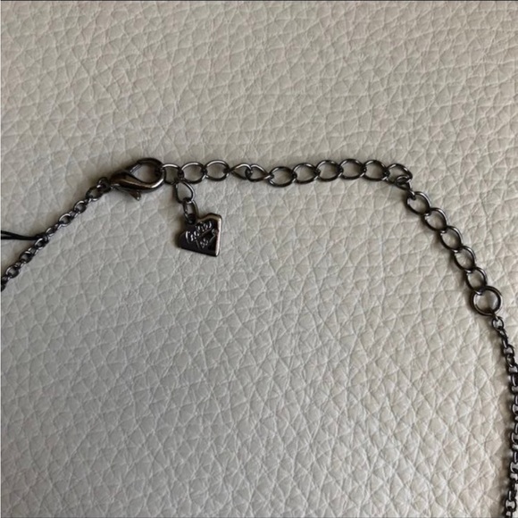 Cookie Lee Necklace - Picture 3 of 4